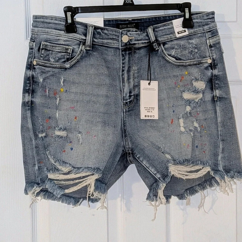 Judy Blue XL Mid Rise Distressed Paint Splatter Denim Cut‎ Off Shorts NWT